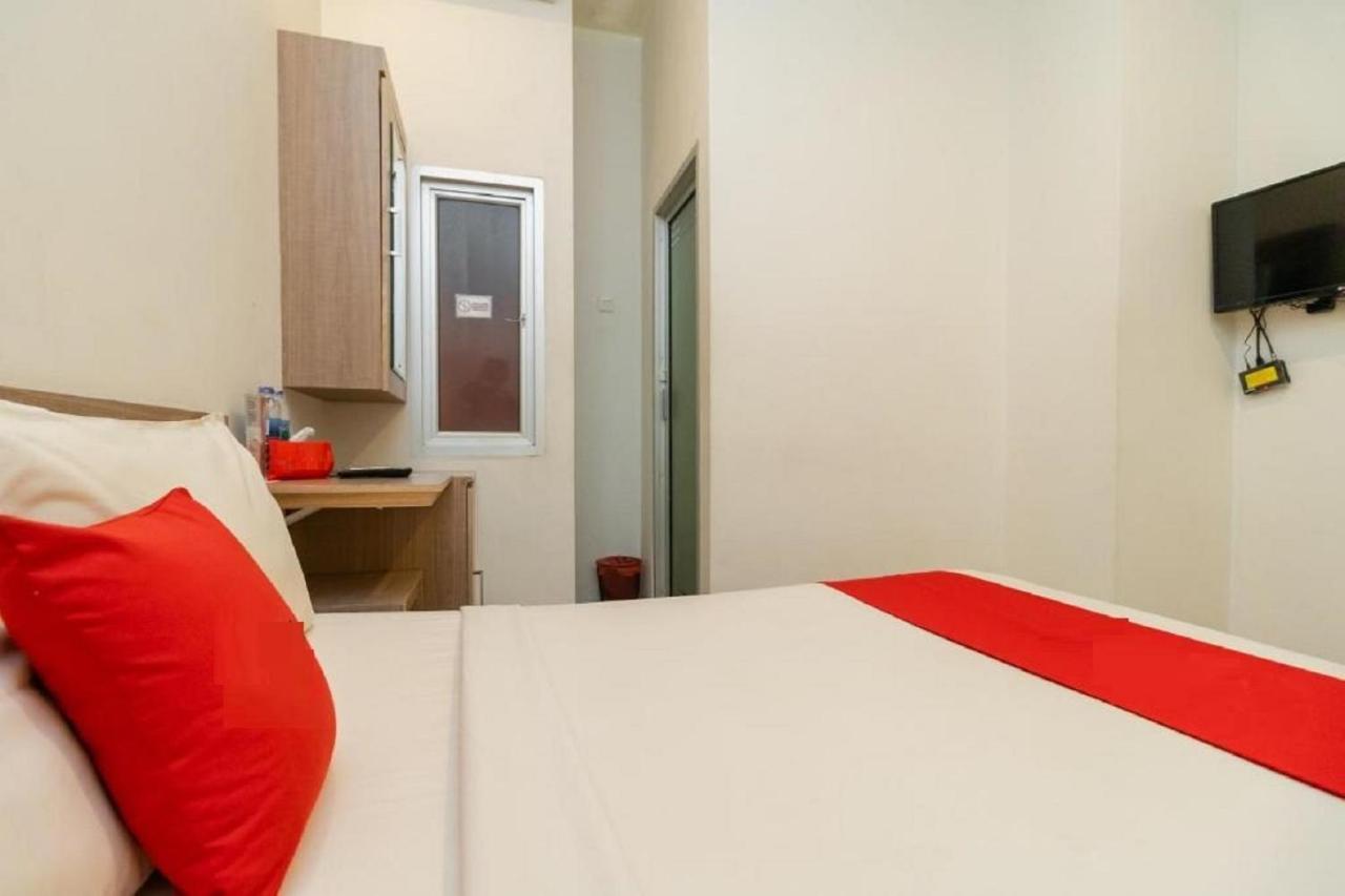 Hotel Domino Palembang Exterior photo
