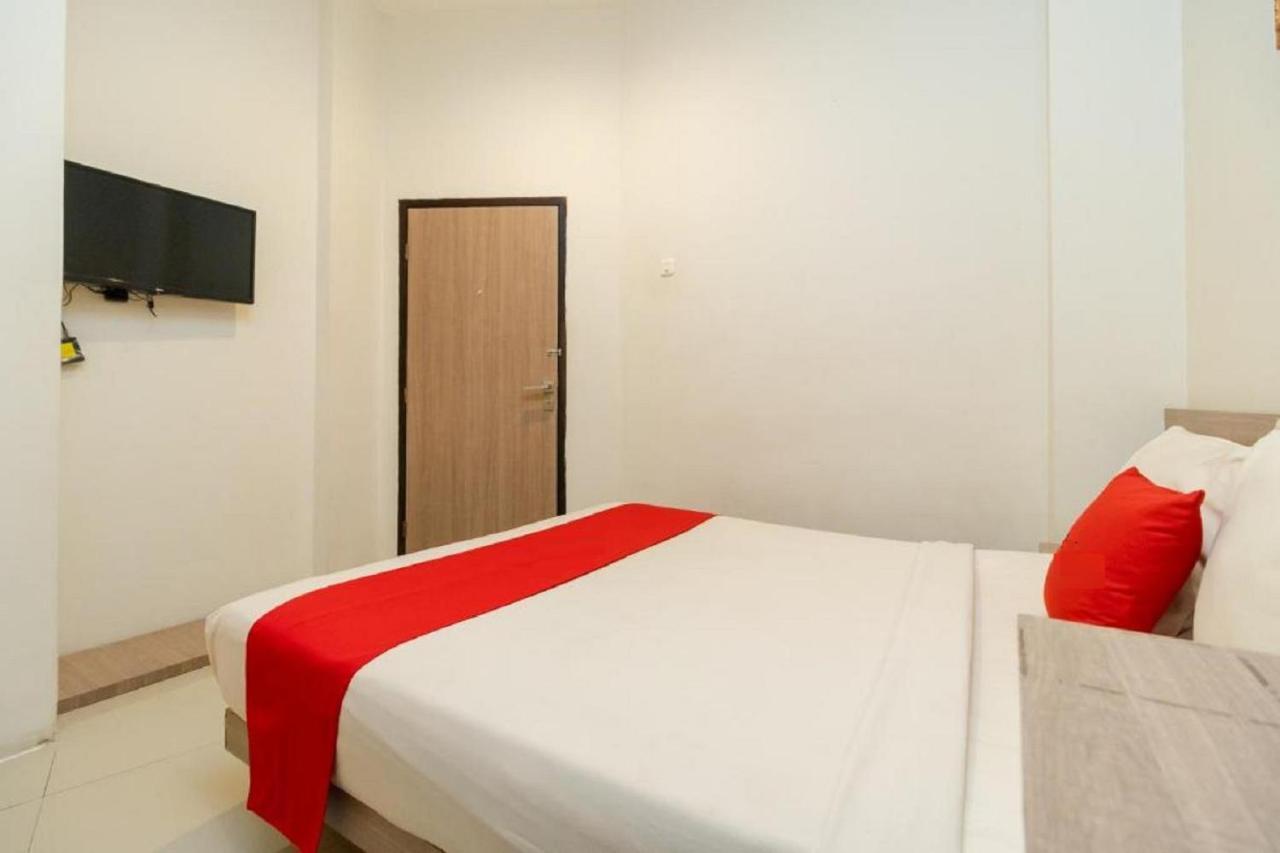 Hotel Domino Palembang Exterior photo
